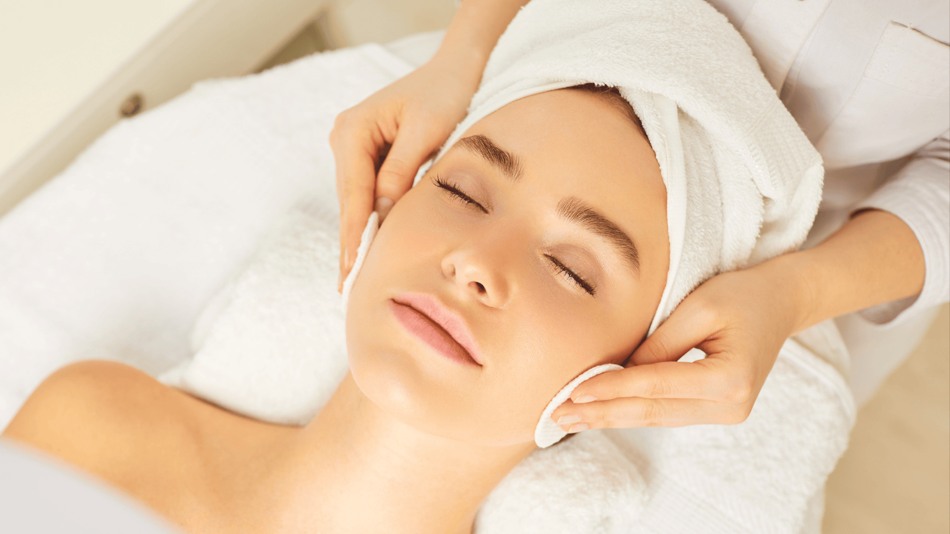 Infusão de ativos na pele em Londrina com tecnologia para hidratar, clarear e revitalizar. Resultados seguros e visíveis com a Beauty365.